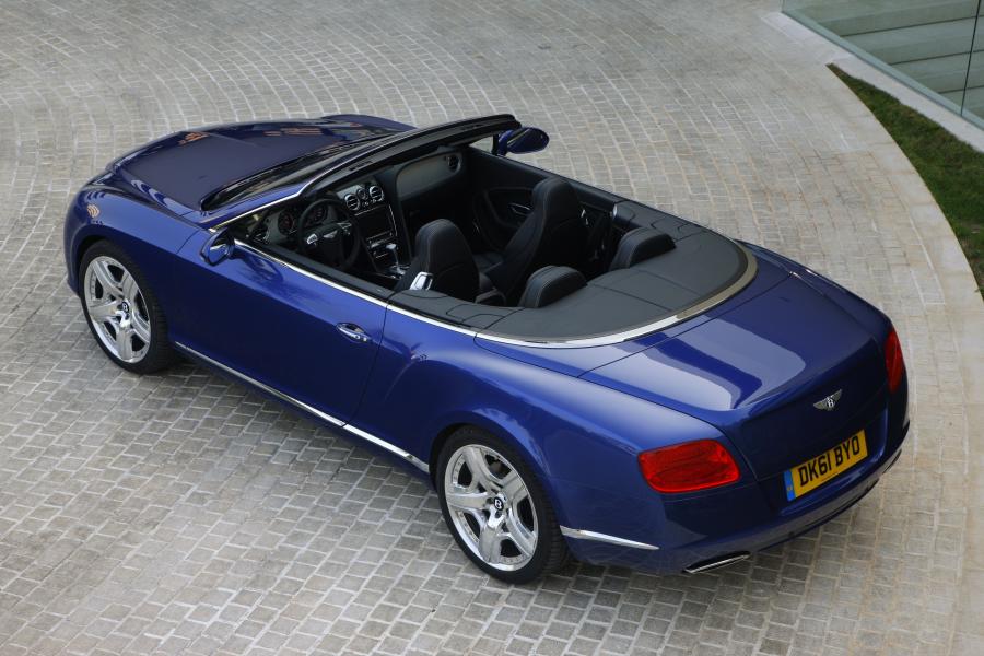  Bentley Continental GTC W12 2012 года  (фото 4 из 10)